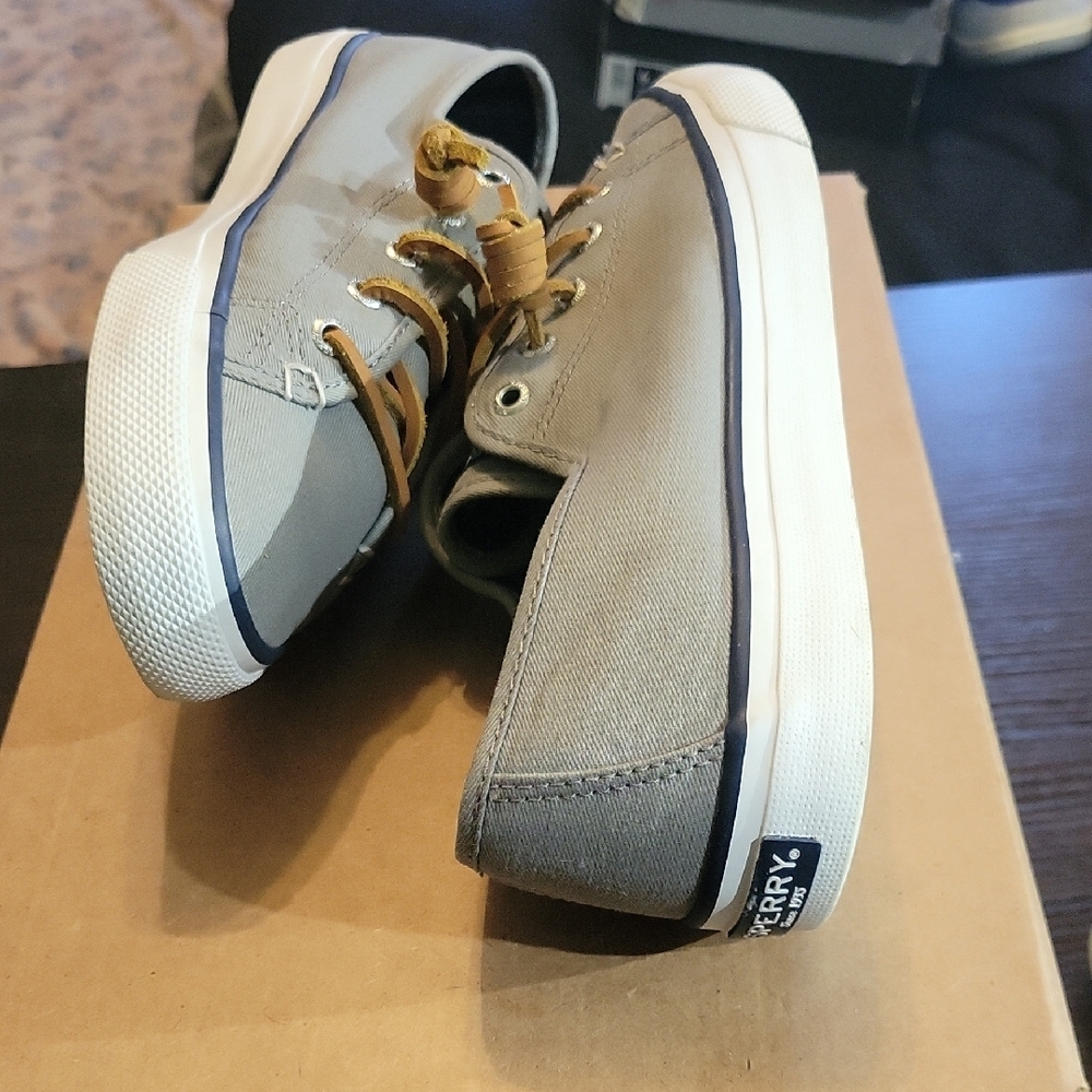 Sperry Women's Seacoast Sneakers - Gray and Brown Womens 8 Mens 6.5 EUC - Picture 8 of 10